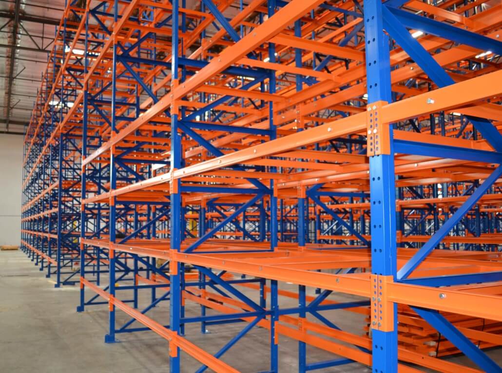 Structural-racks-in-a-warehouse